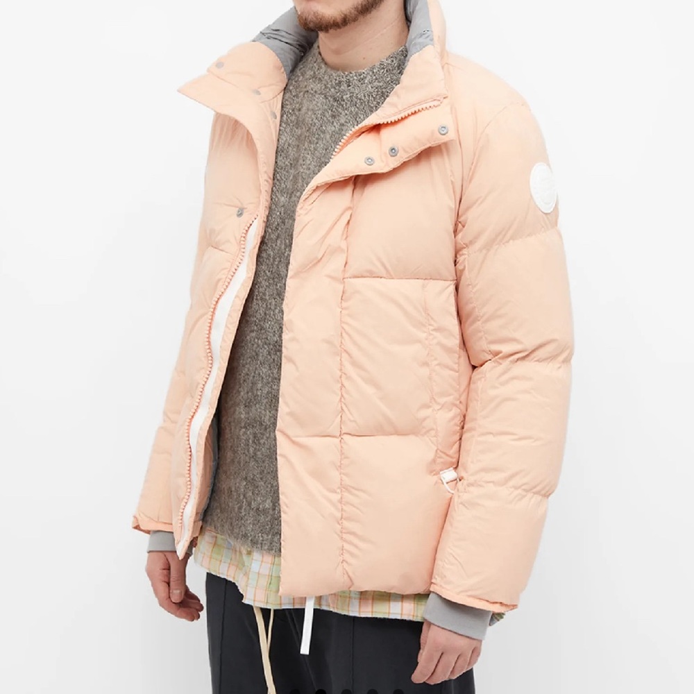 Canada Goose 100% authentic with tags BRAND NEW EVERETT PUFFER pastel collection